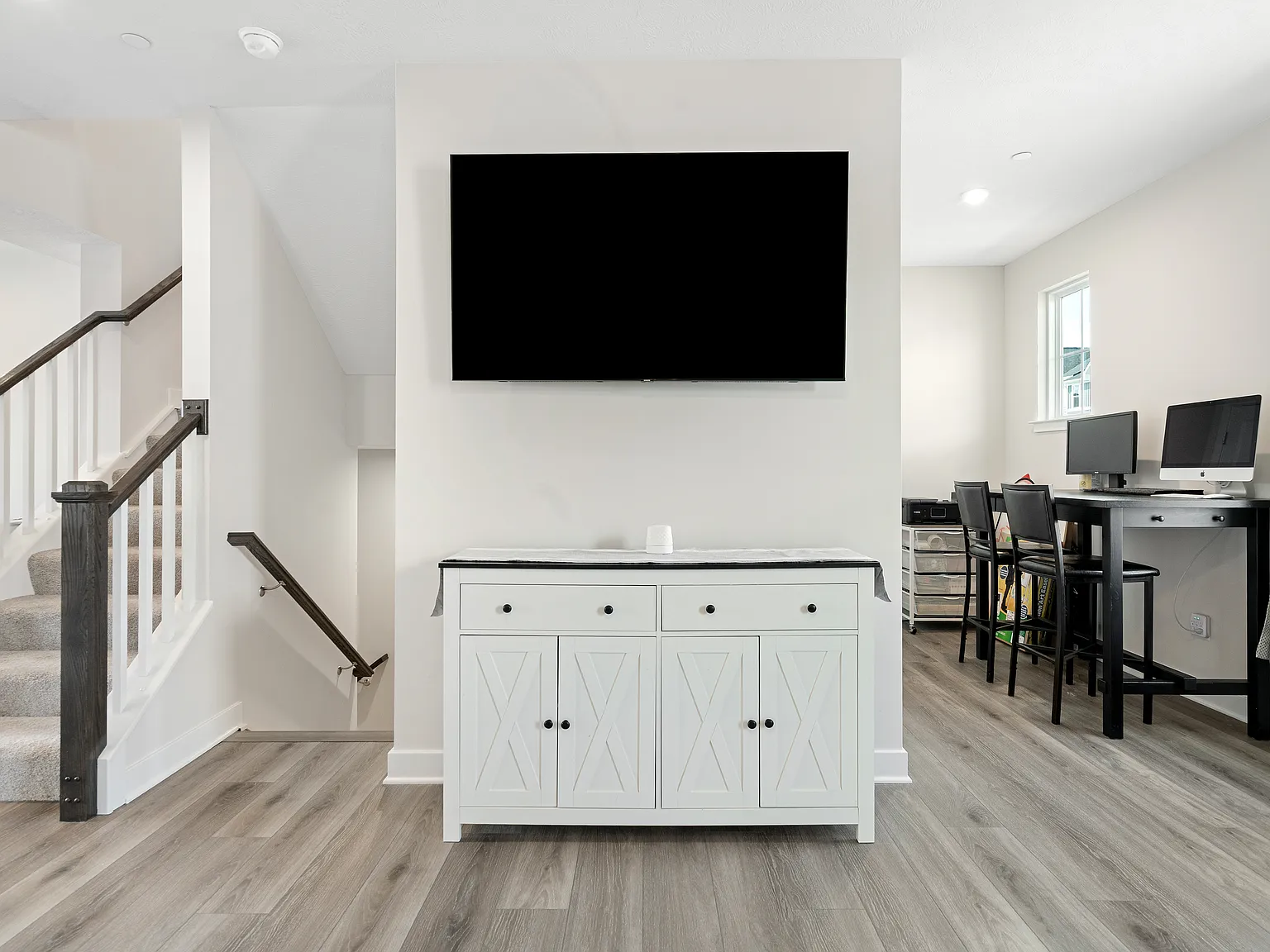 3 bed, 2128 sqft, $2,800 — Photo 4