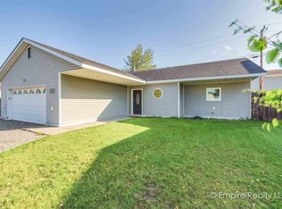 945 Marquette Loop, North Pole, AK 99705
