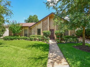 2839 Pepper Wood Dr, Sugar Land, TX 77479