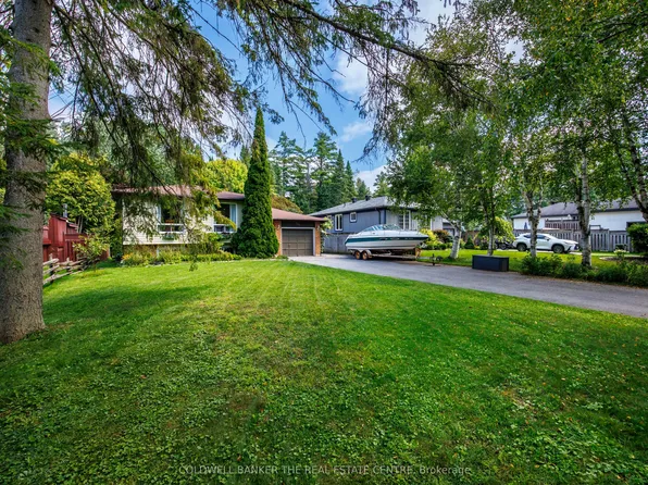 3211 Cowan Ave, Innisfil, ON L9S 2K2