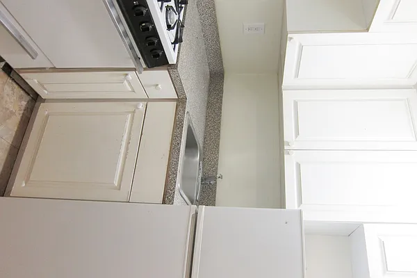 Rented by City Connections Realty | media 22