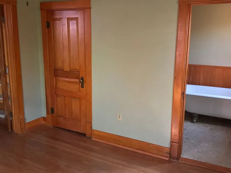 625 Walter St SE — Photo 22