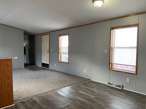 3rd image of 273 Spruce Ave #273