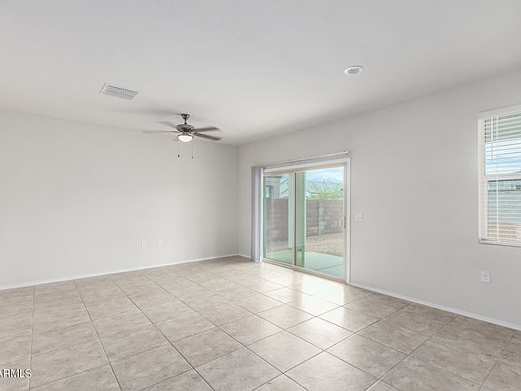 4th image of 30726 W Clarendon Ave