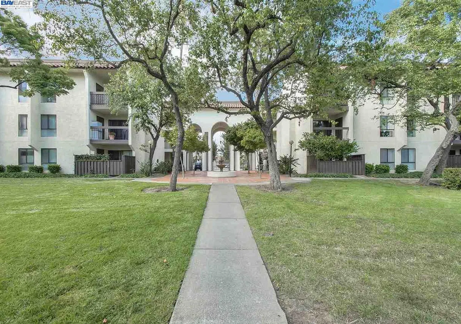 Spacious, Beautiful & Bright 1bed/1bath For Rent In A Gated Property In Newark, Ca.!! — Photo 4