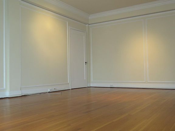 3rd image of 1233 California St APT 302
