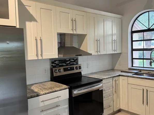 5243 Europa Drive #J, Boynton Beach, FL 33437