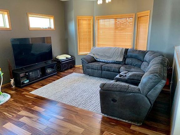 2nd image of 3454 Eagle Run Dr