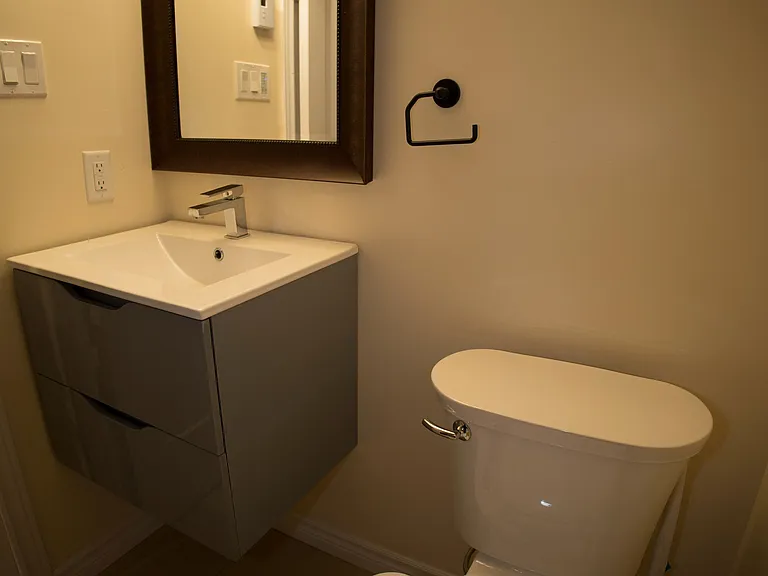 2238 Miramichi St #BASEMENT — Photo 5