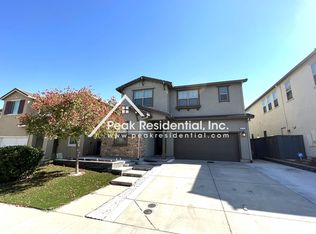 8434 Belcastel Way, Fair Oaks, CA 95628