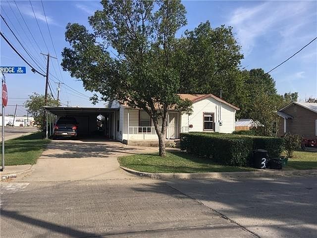 2nd image of 3560 Eastridge Dr