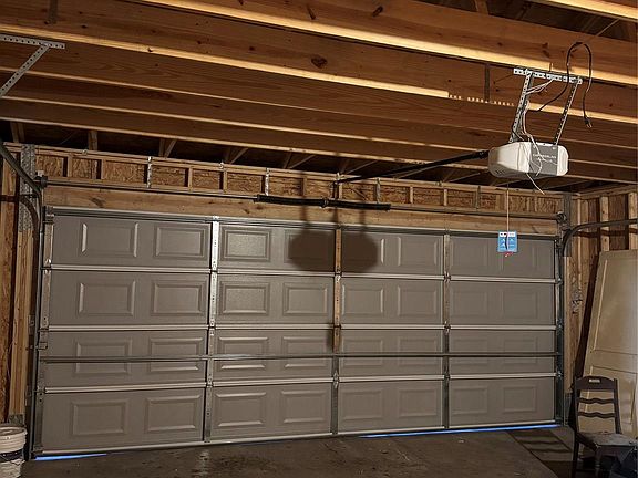 5th image of 515 Mockingbird Ln