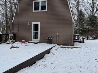 116 E Mountain Ave, Winsted, CT 06098