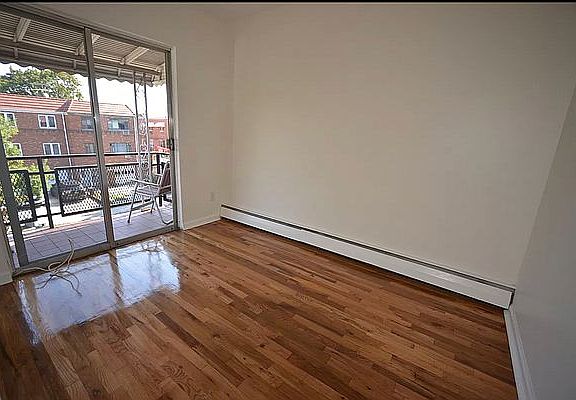 4th image of 30-20 72nd St Floor 2