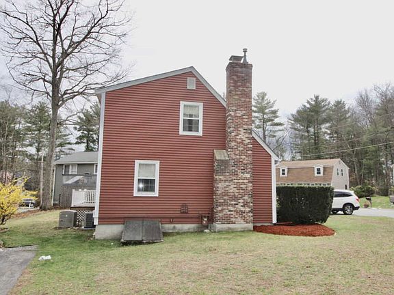 5th image of 28 Carlene Dr
