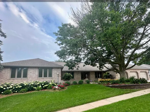 4908 Ravine Park Ln, Sioux City, IA 51106