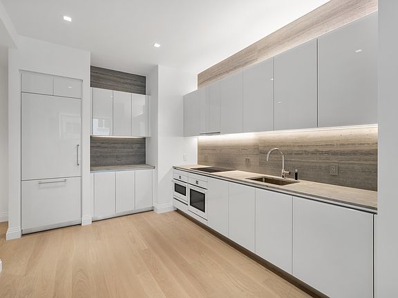 4th image of 1 Wall St APT 2007