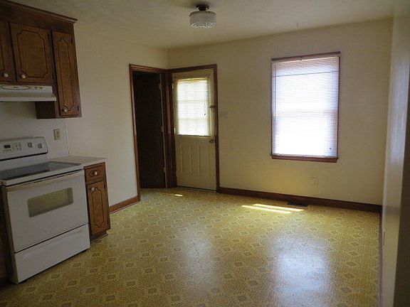 5th image of 1316 Hamilton St