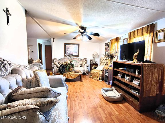 2nd image of 3497 Whittaker Rd