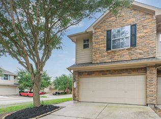 3220 Pearl Bluff Ln, Houston, TX 77047