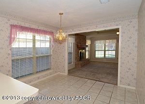 5th image of 3436 Gladstone Ln