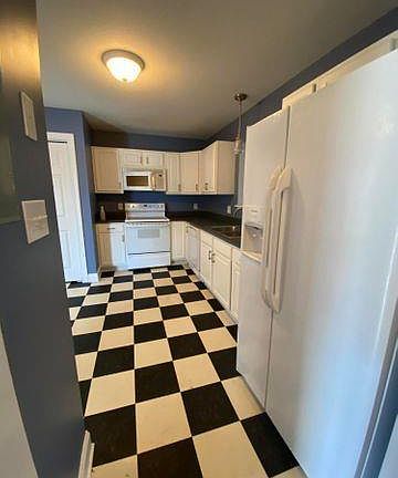 5th image of 4228 A Brook Creek Ln