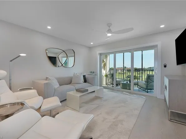 57 High Point CIR W #405, NAPLES, FL 34103