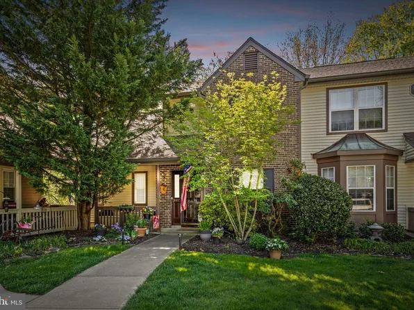 1403 Locust Ct, Monmouth Junction, NJ 08852