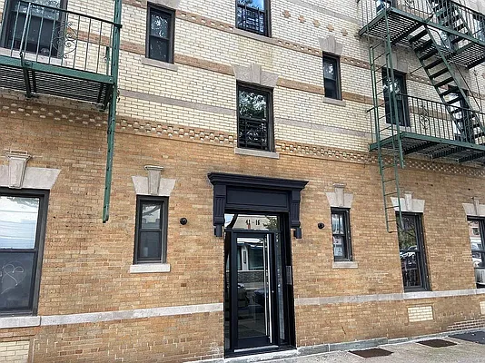 Rented by Keller Williams NYC | media 28