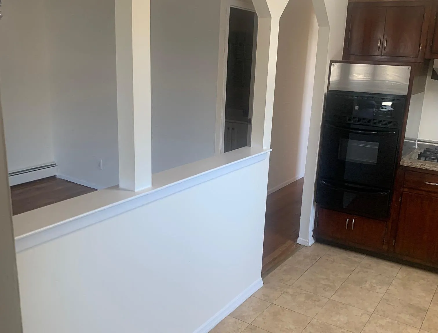 3 bed, 1.5 bath, 1300 sqft, $2,950 — Photo 3
