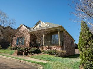 100 Fern Cv, Oxford, MS 38655