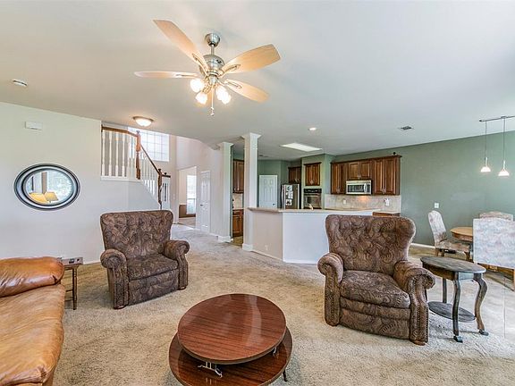 4th image of 1708 Pine Hills Ln