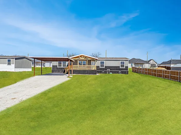 219 Overland Trl, Bridgeport, TX 76426