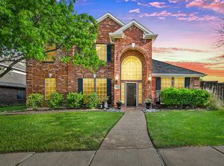 5924 Stardust Dr, The Colony, TX 75056