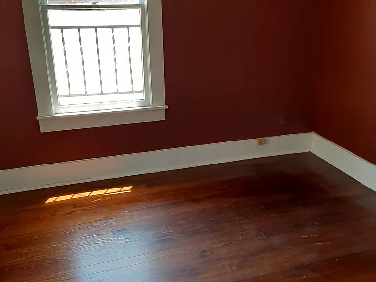 3757 Spottswood Ave — Photo 3