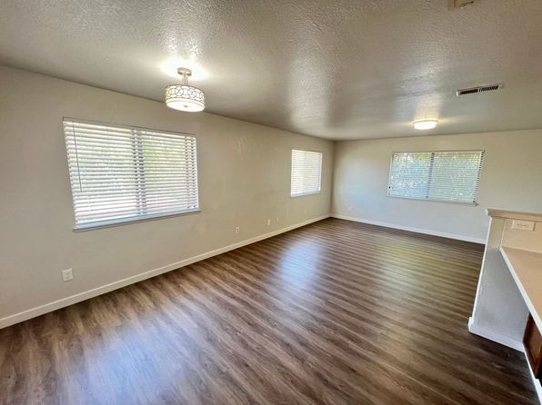 19144 E Grace St #19156