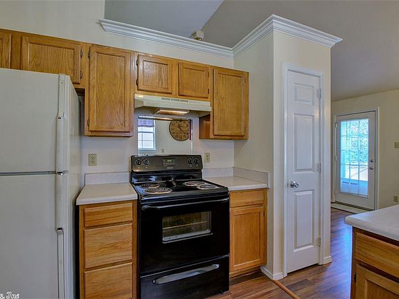 4th image of 132 Prospect Trl