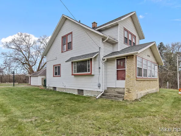 418 Lake Michigan Dr NW, Grand Rapids, MI 49534