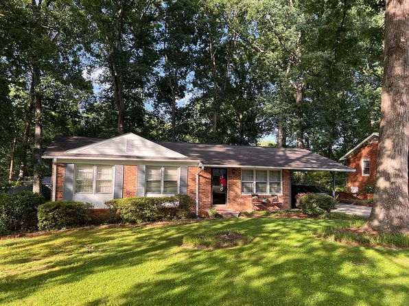 121 Oak Park Dr, Mauldin, SC 29662