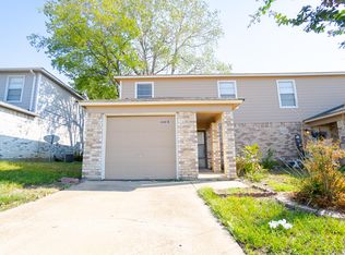 840 NW Summercrest Blvd #B, Burleson, TX 76028