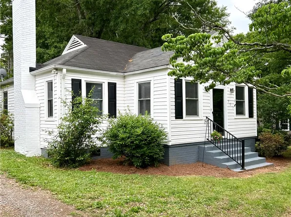 305 Mayfield Dr, Anderson, SC 29625