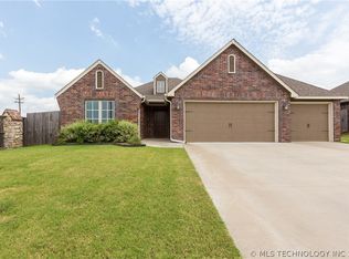 8537 N 77th East Ave, Owasso, OK 74055