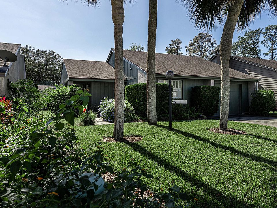 1st image of 2534 Dauphine Ct E