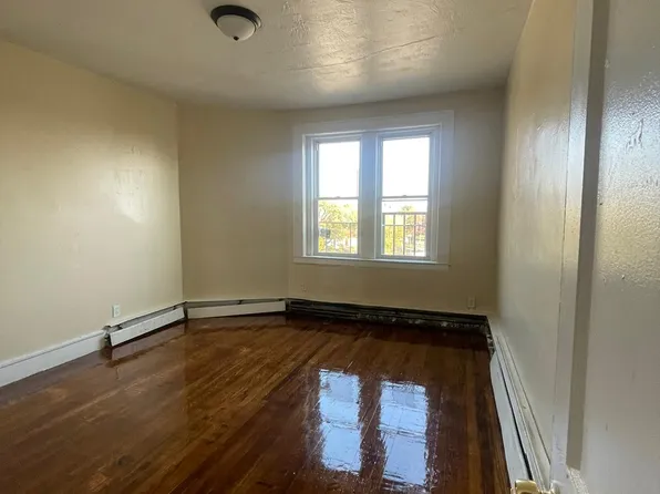703 Howard Ave, New Haven, CT