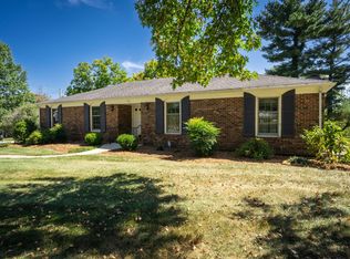317 Highpoint Ct, Frankfort, KY 40601