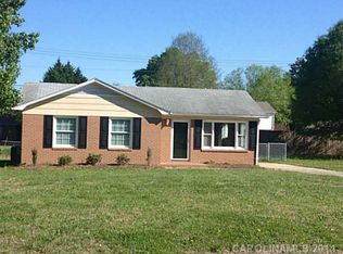 6212 Clearwater Dr, Indian Trail, NC 28079