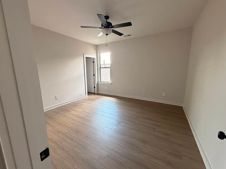 4208 Longmoor Rd — Photo 14