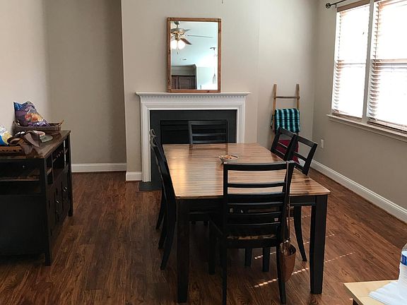 4th image of 308 Quinton Oaks Cir