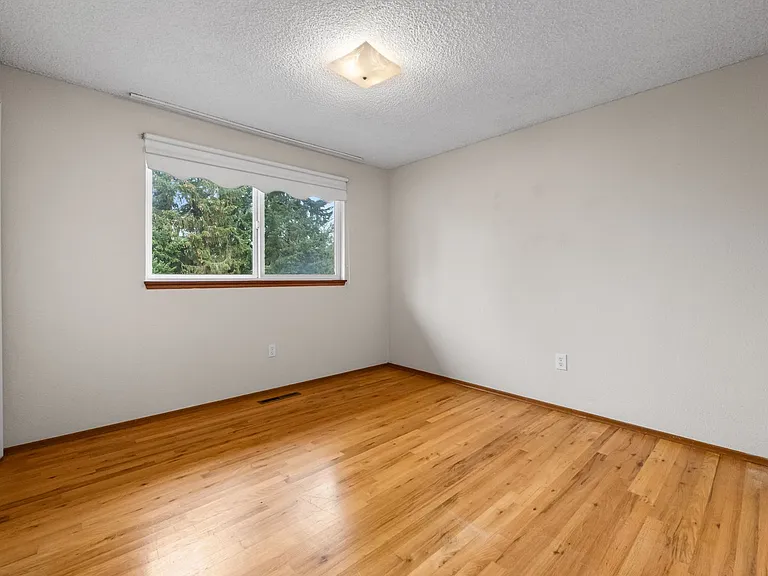1502 Adams St — Photo 13
