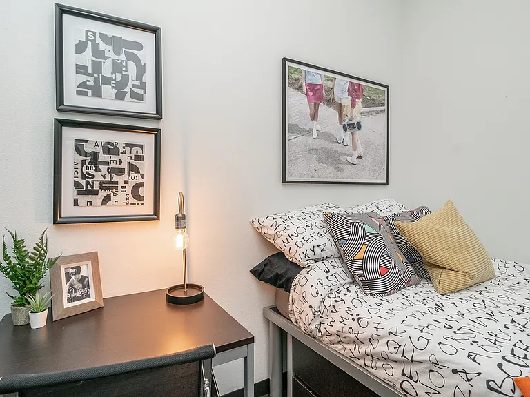 Arena District Apartments — Photo 12